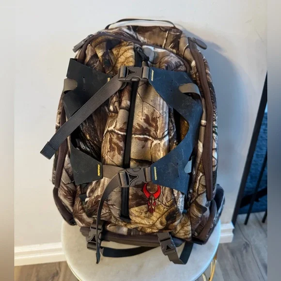 Badlands Hunting Backpack - Picture 2 of 8